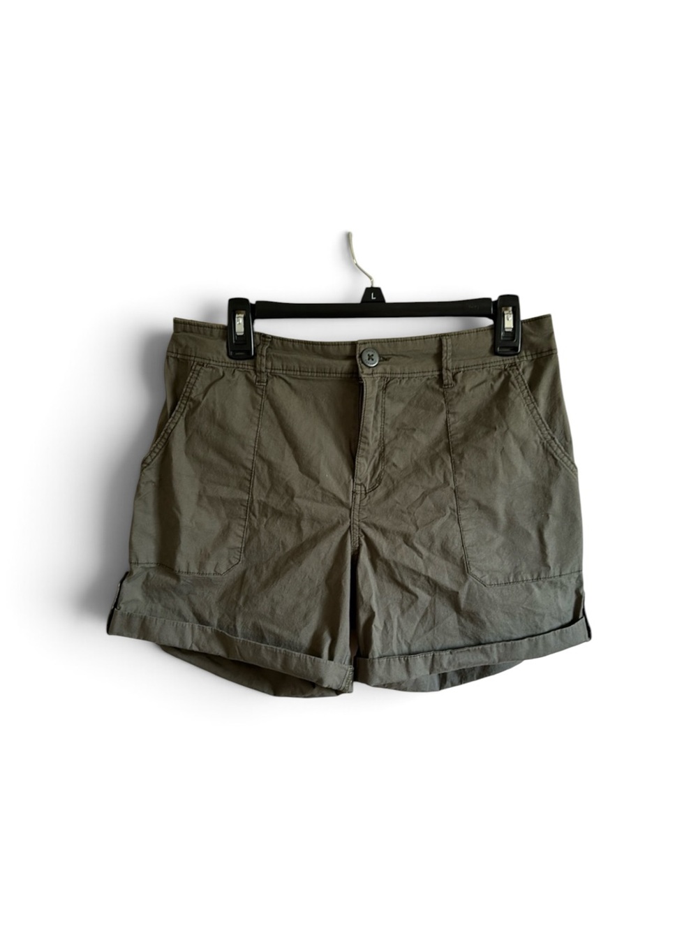 Casual Olive Roll-Hem Women's Shorts